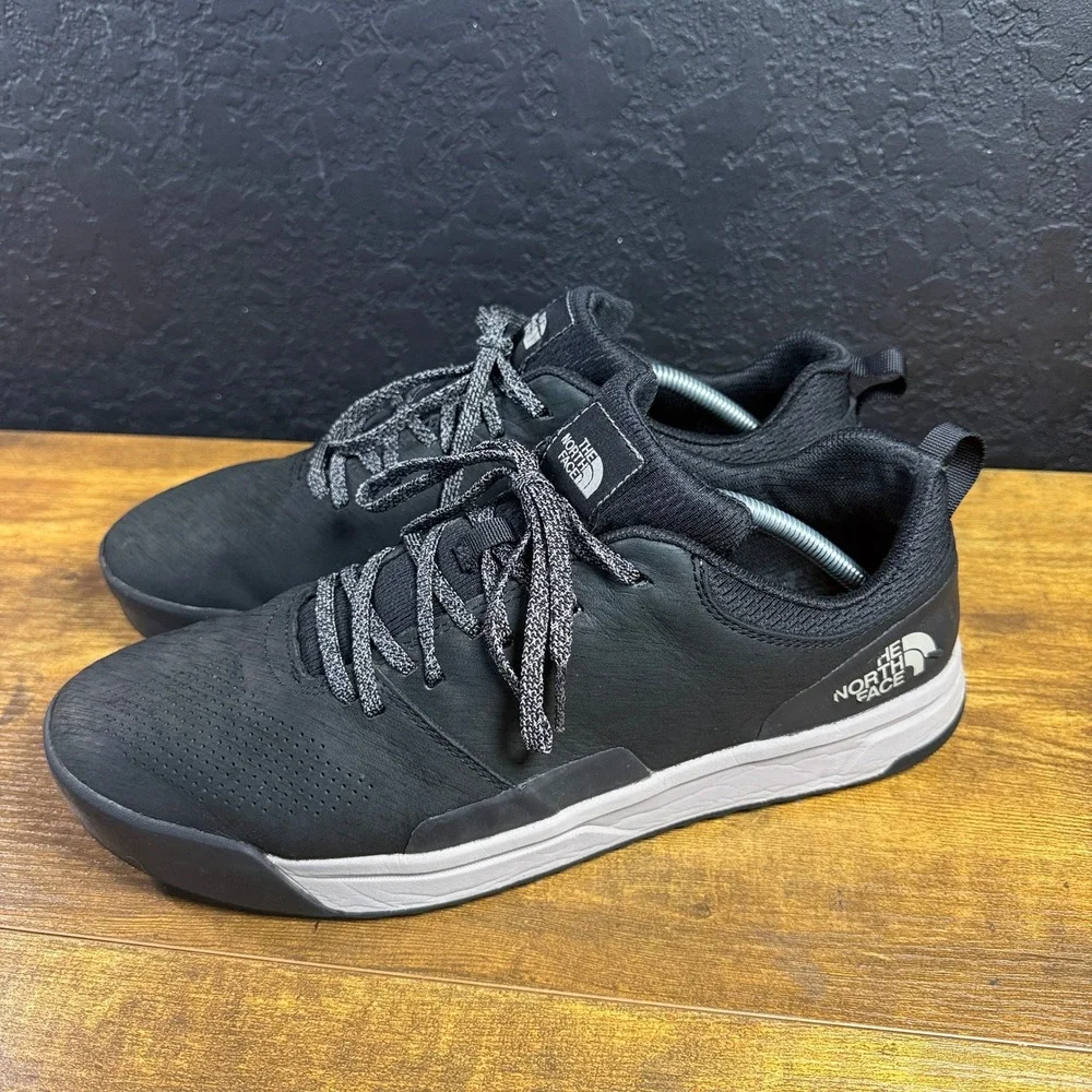 The North Face Larimer Lace II NF0A5LWI Black Leather Sneaker Mens Size 12.5
